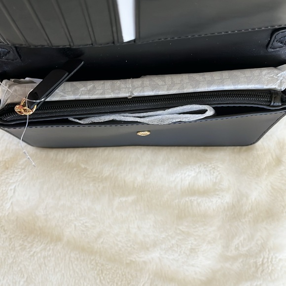 Michael Kors Heather Animal Print Black Leather Crossbody NEW - Picture 6 of 8